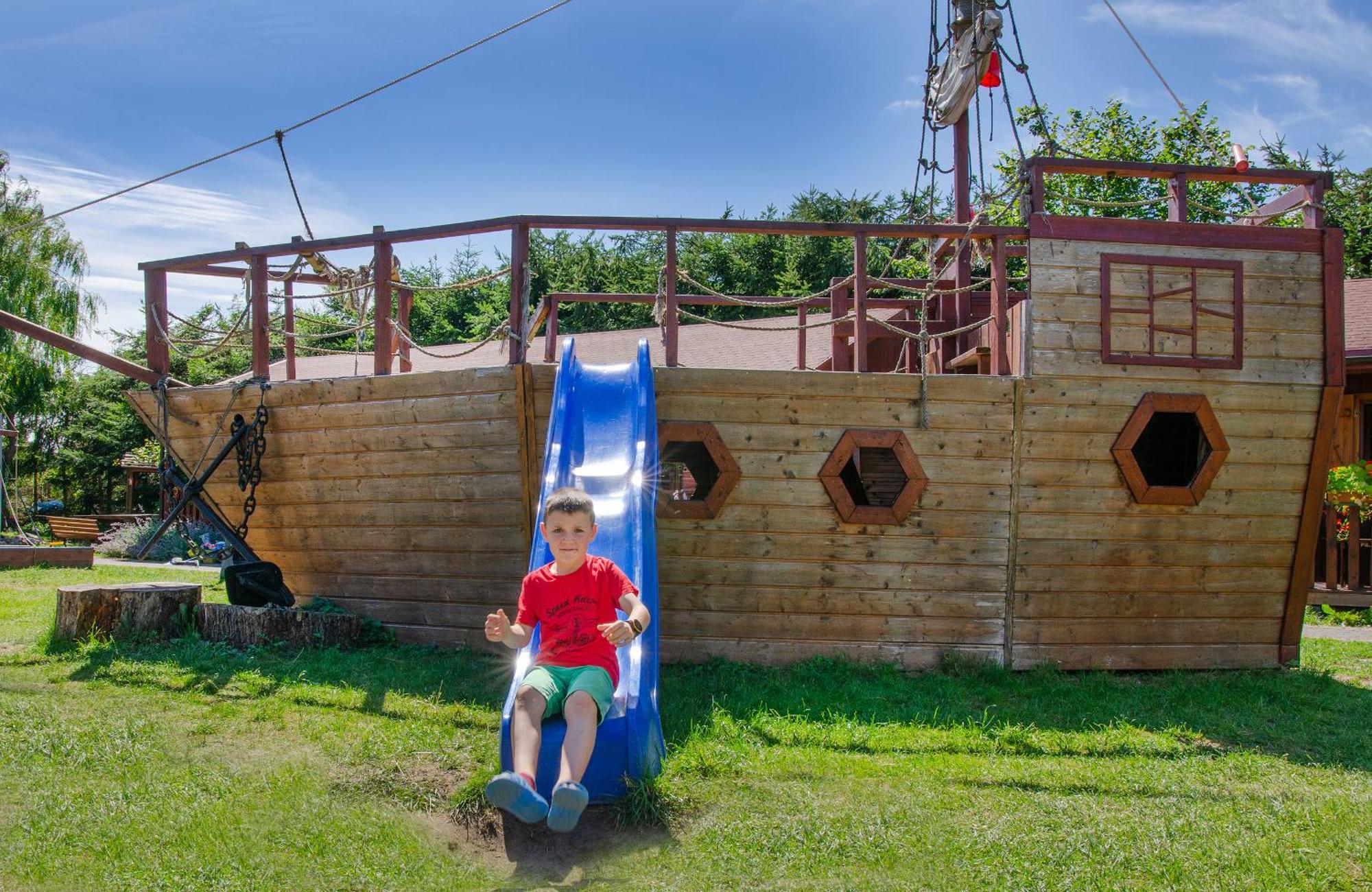 Letniskowe Forest Nad Morzem Holiday home *